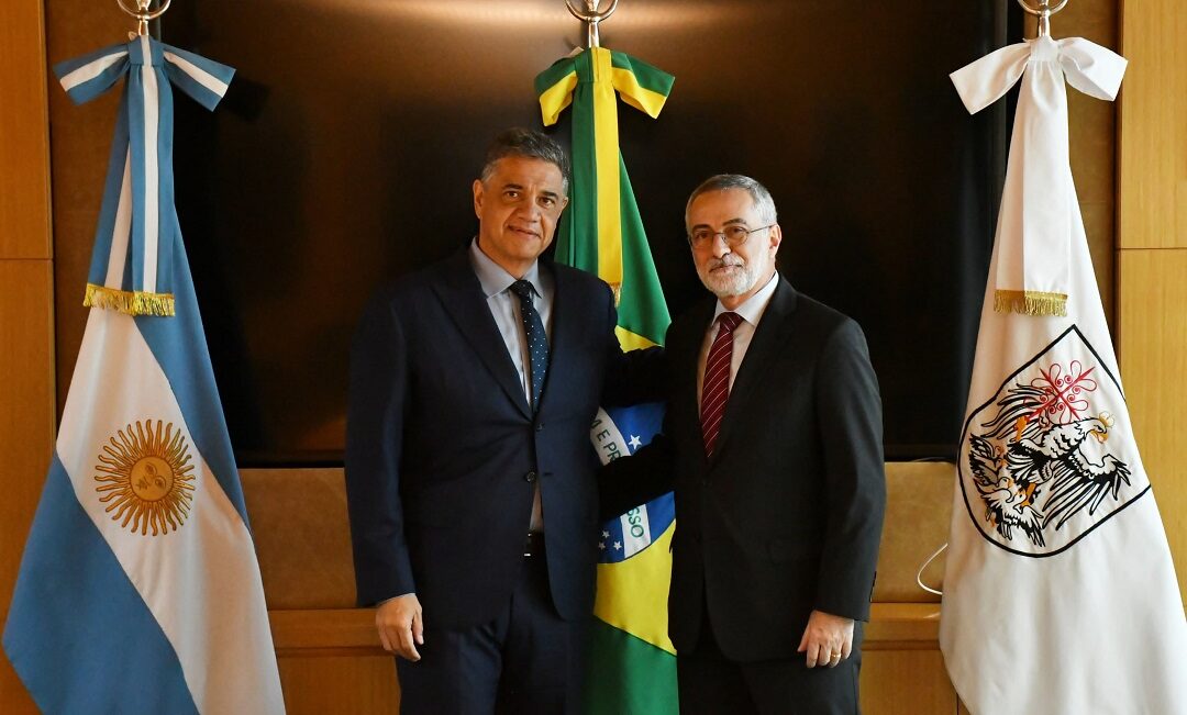 Jorge Macri, se reunió con el Embajador del Brasil en Argentina, Julio Glinternick Bitelli