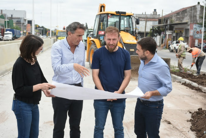 Katopodis recorrió las obras en la Ruta N°4 en Lomas de Zamora