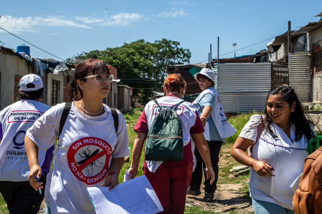 El municipio de Quilmes continúa con los operativos de prevención del dengue en distintas zonas del distrito