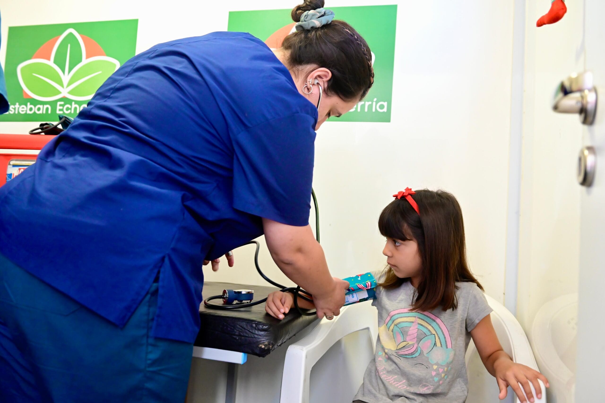 Avanzan los operativos gratuitos de vacunacion y controles pediatricos en Almirante Brown