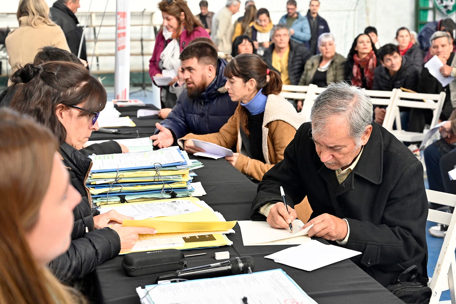 152 nuevas familias del Municipio de Tigre formalizaron la firma de sus escrituras