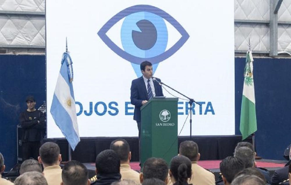 Lanzamiento Ojos en Alerta en San Isidro