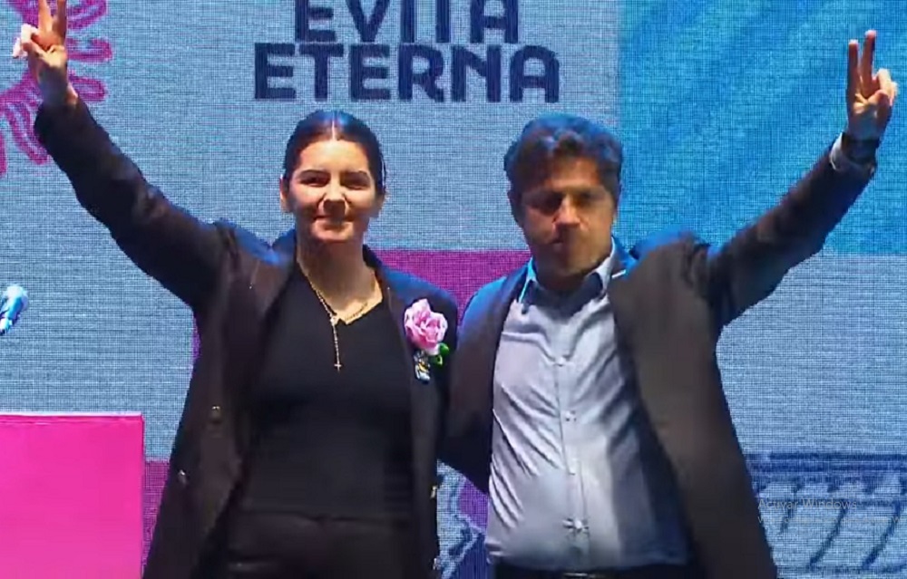 “Evita Eterna” en Moreno: Axel Kicillof junto a Mariel Fernández homenajearon a la abanderada de los humildes