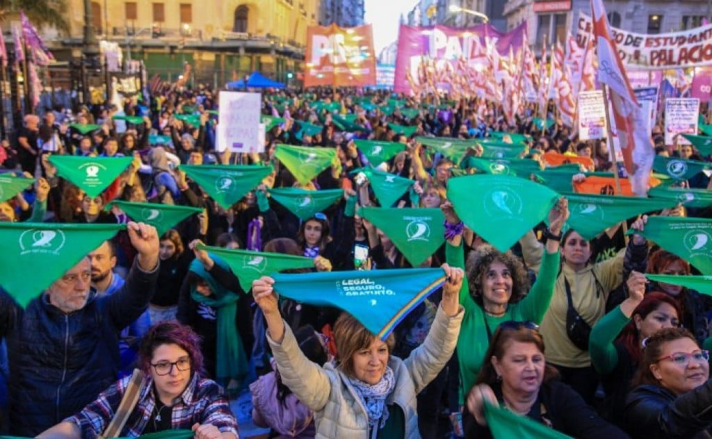 Advierten que “crecen las barreras en el acceso al aborto”